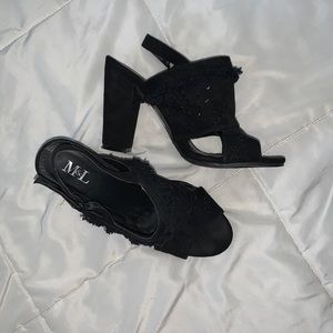 M&L heels peep toed sandals